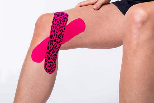 vieren foto Datum How To Tape Knee Ligaments in 3 Easy Steps with CureTape